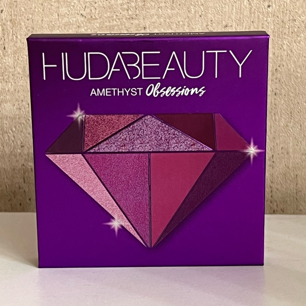 Huda Beauty Amethyst Obsessions Palette